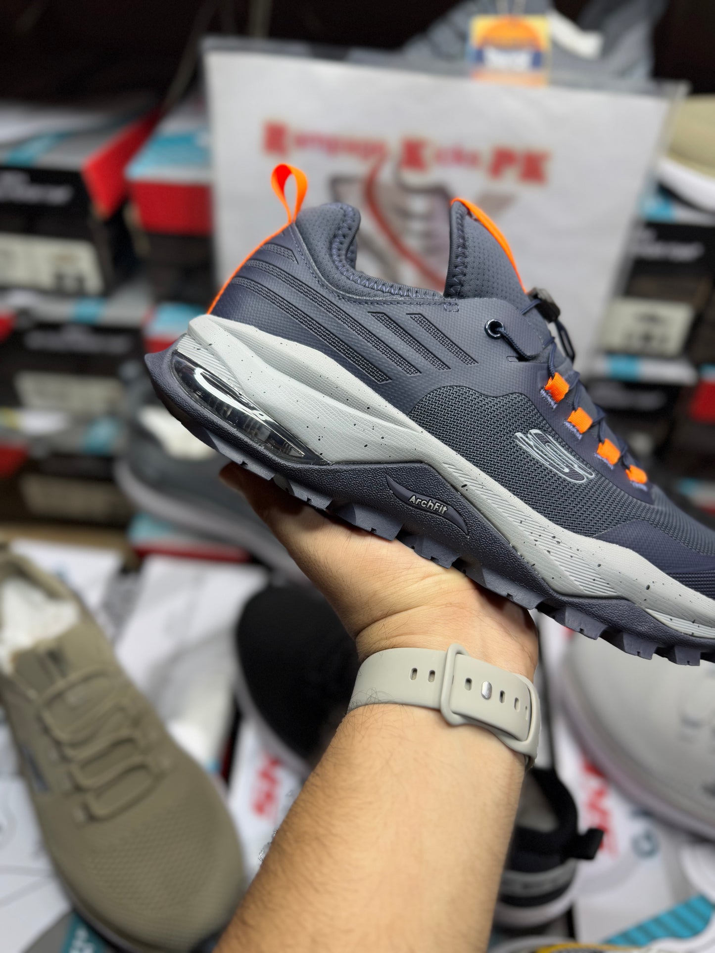 2025 Trial Skechers Arch-Fit (Rough and Tough)