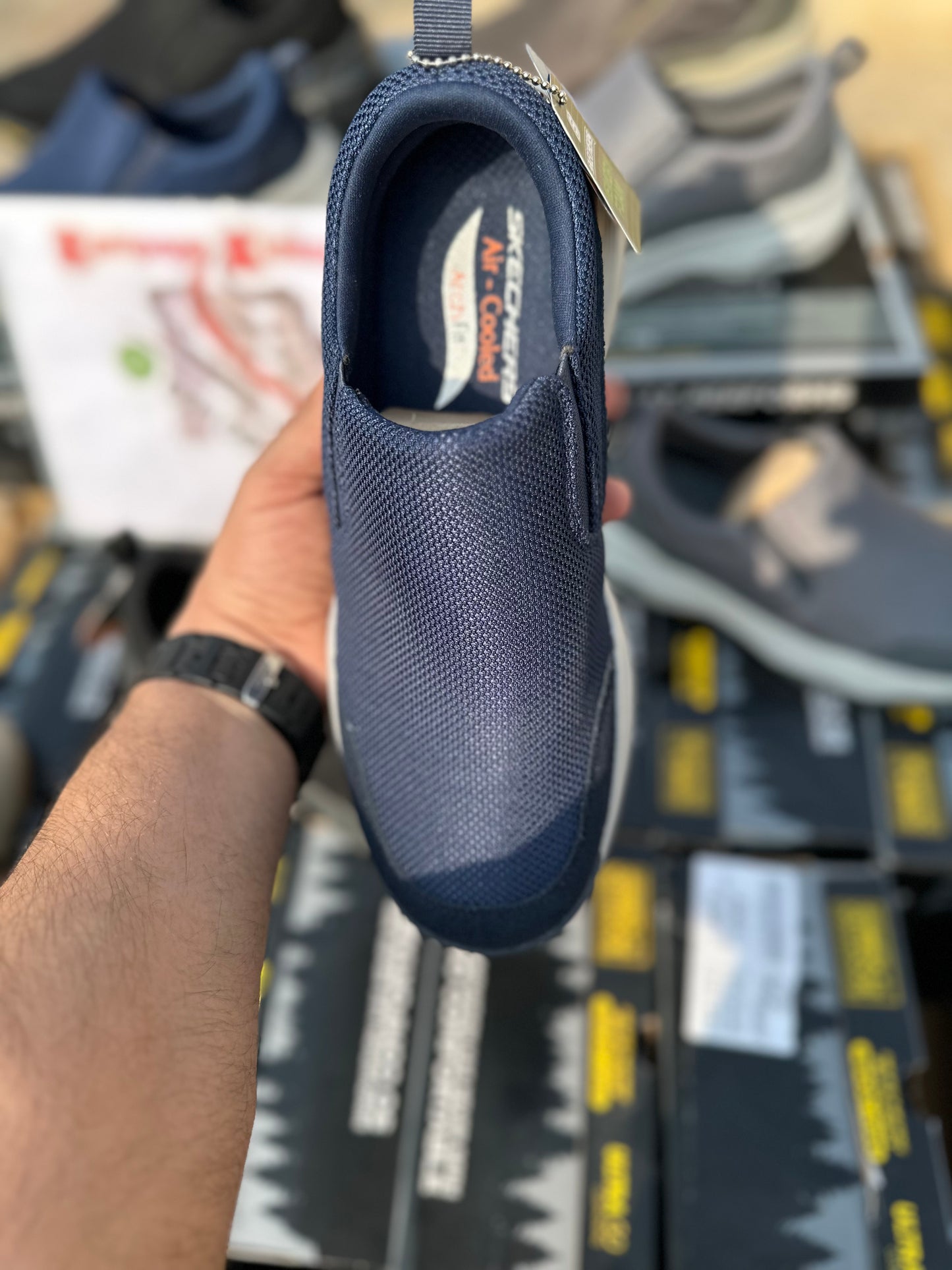 Skechers Arch Fit (Medicated Sole)