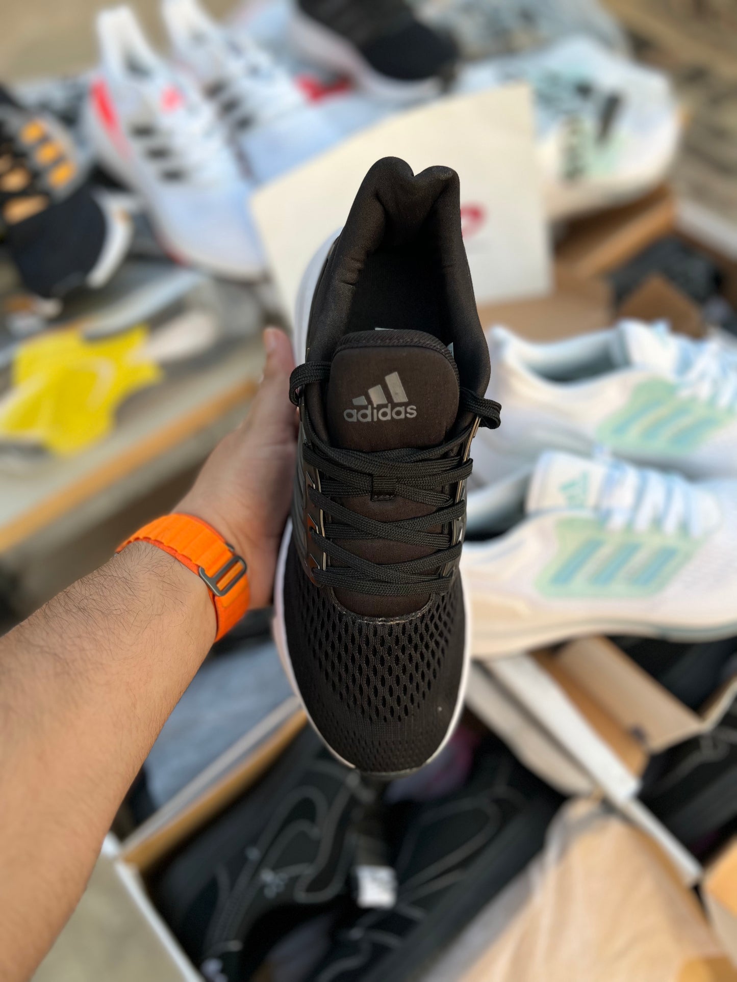 Adidas Ultra-Bounce (Super premium)