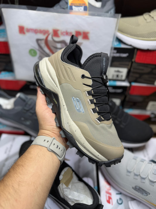 2025 Trial Skechers Arch-Fit (Rough and Tough)