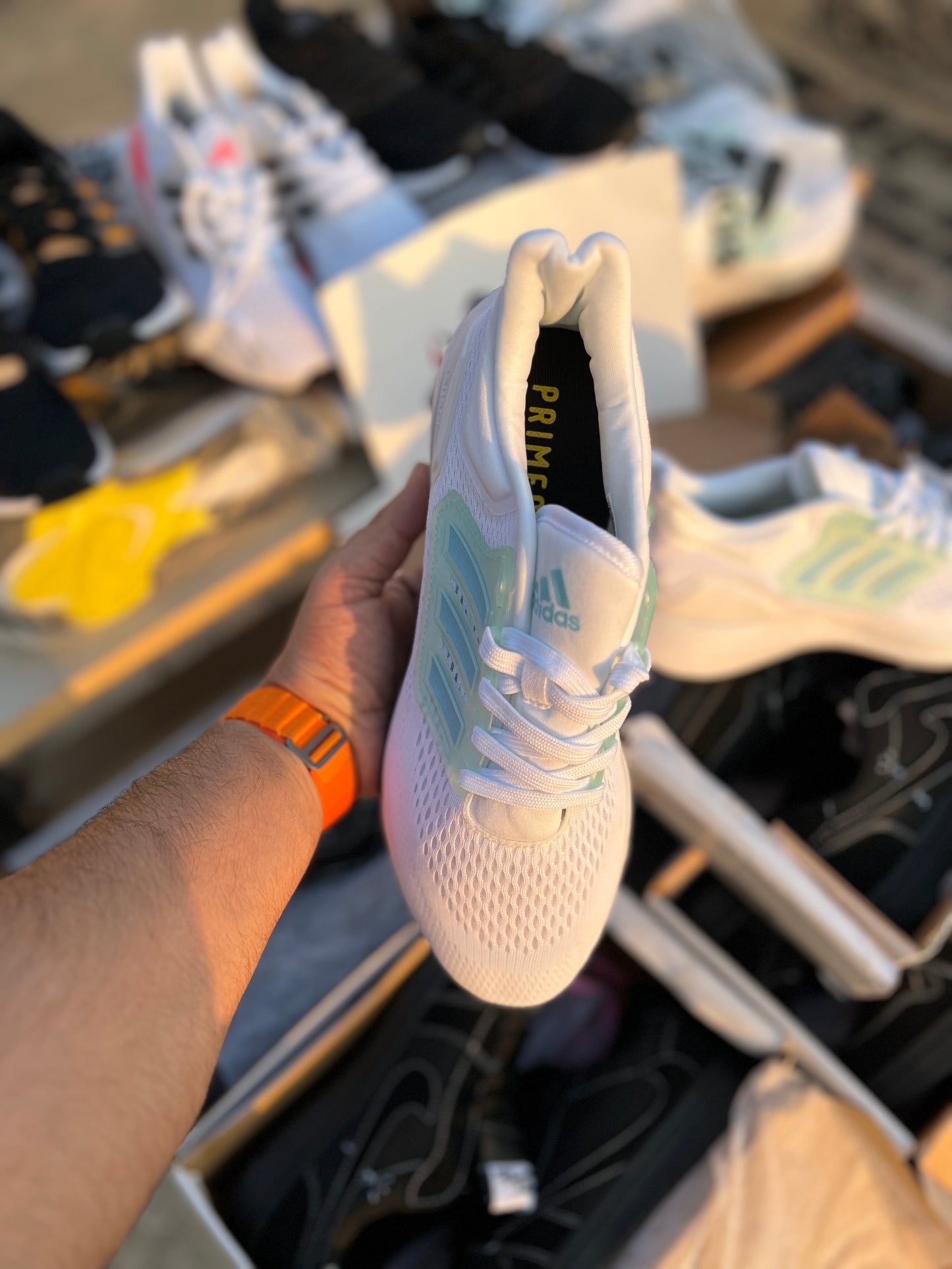 Adidas Ultra-Bounce (Super premium)