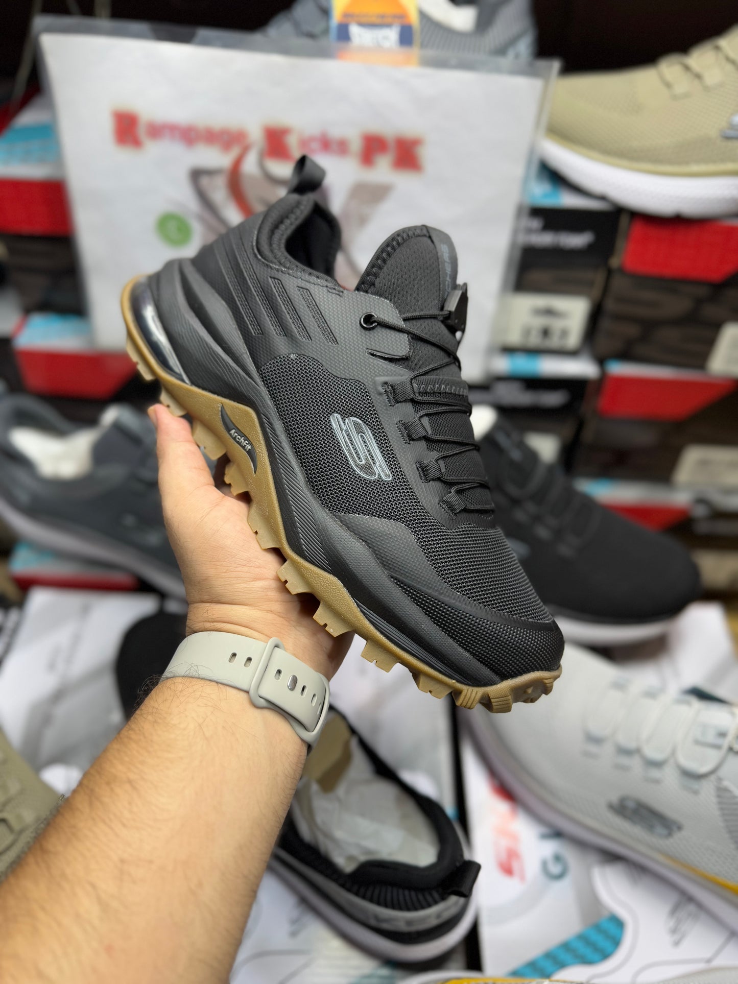 2025 Trial Skechers Arch-Fit (Rough and Tough)