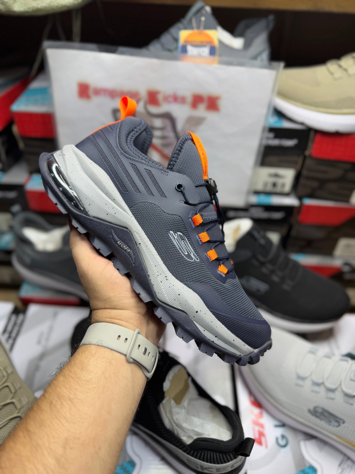 2025 Trial Skechers Arch-Fit (Rough and Tough)