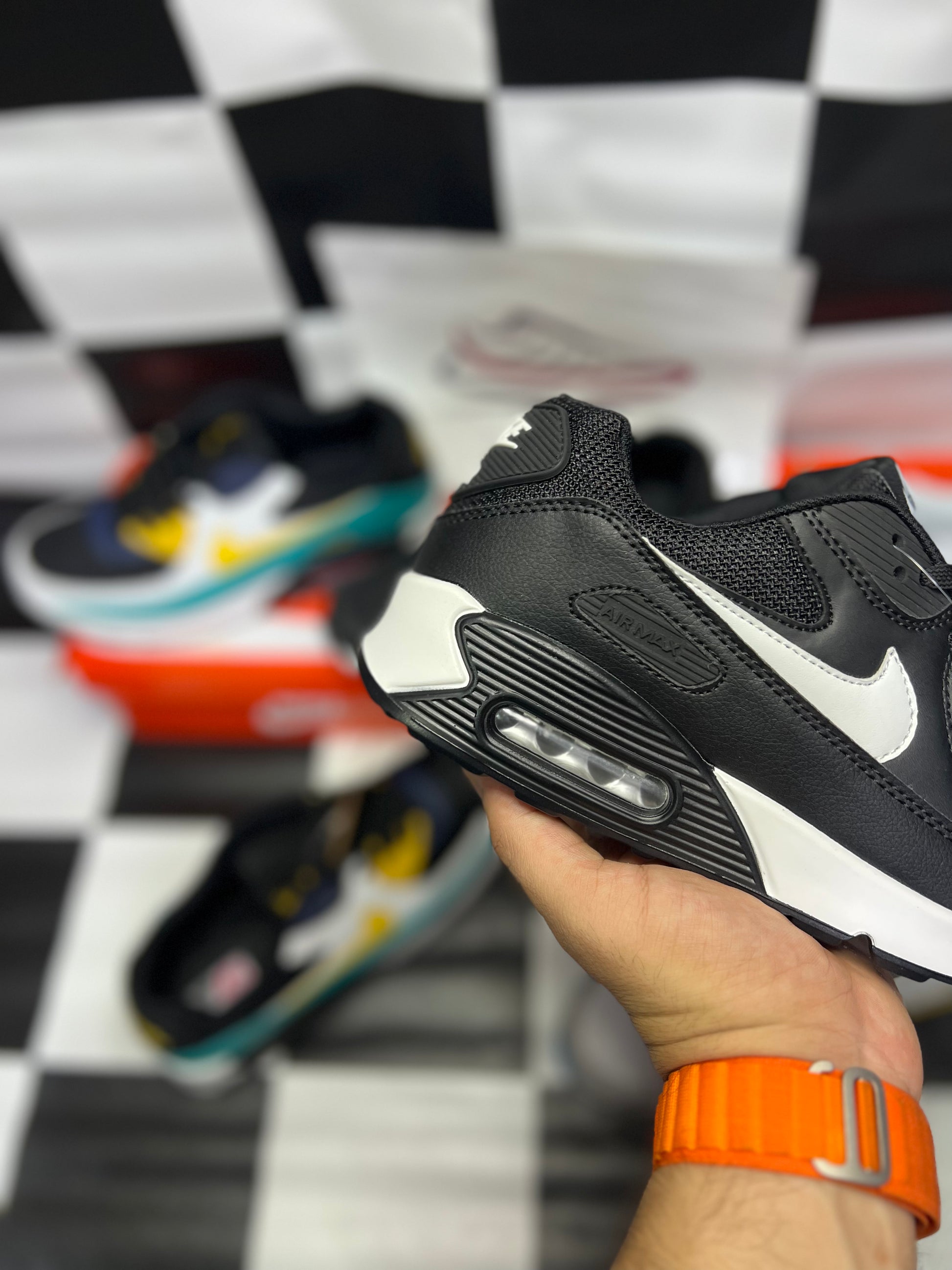 Nike air max 90 price in pakistan best sale