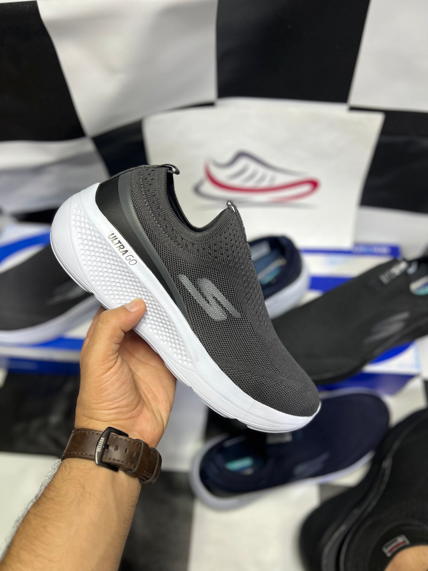 Ultra Go Skechers (Memory foam)