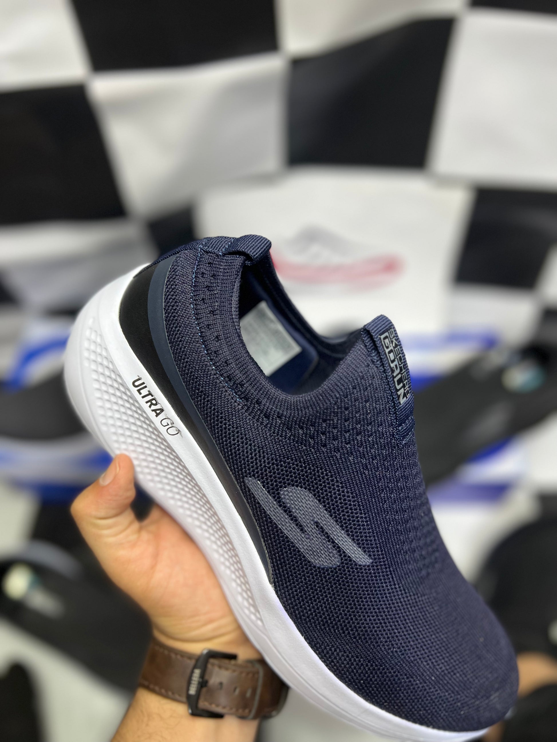 Ultra Go Skechers Memory foam Rampagekicks.Pk